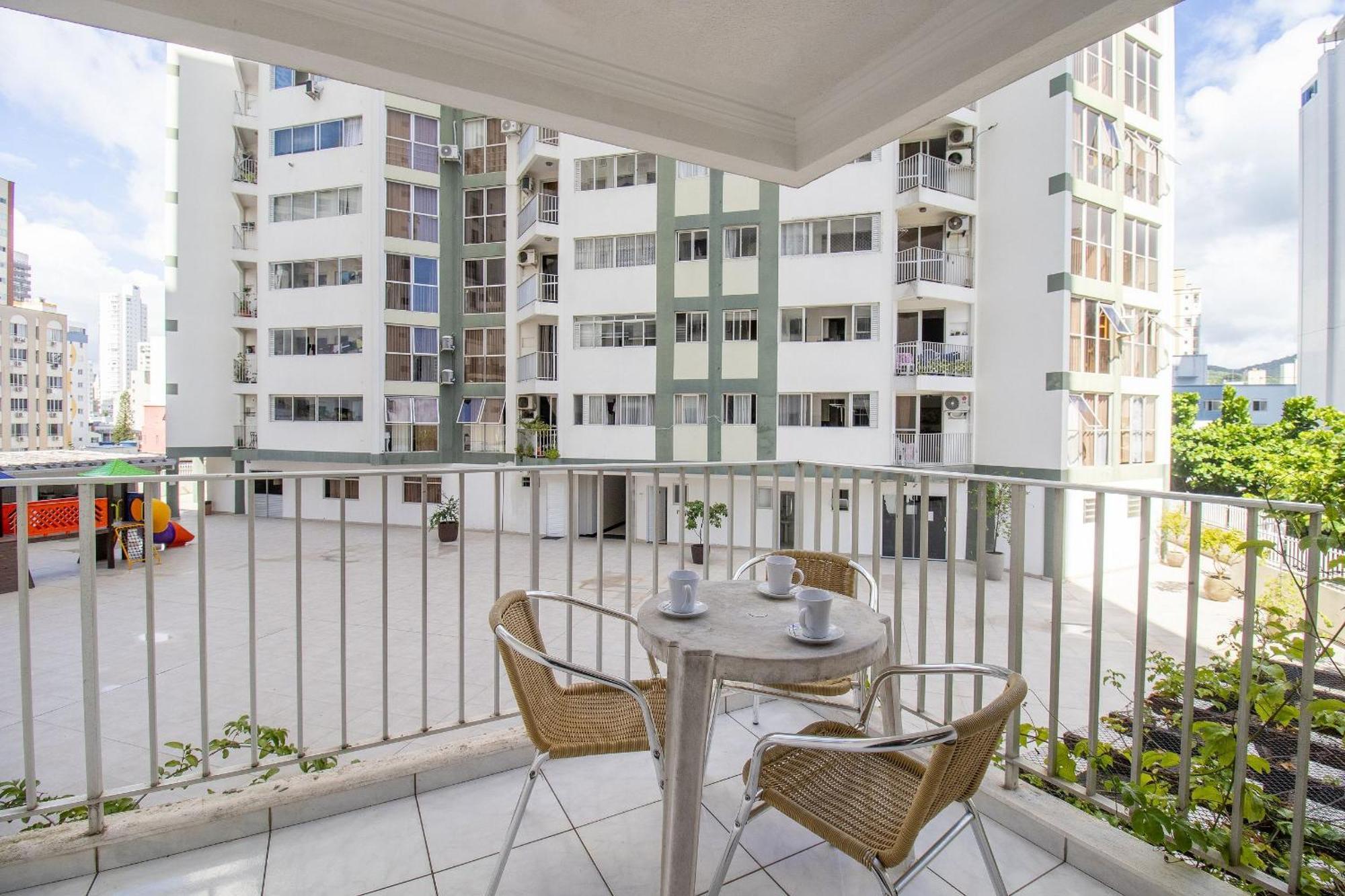 Prg11 - 4 Dorm, Aconchegante, Centro, Garagem Leilighet Balneário Camboriú Eksteriør bilde